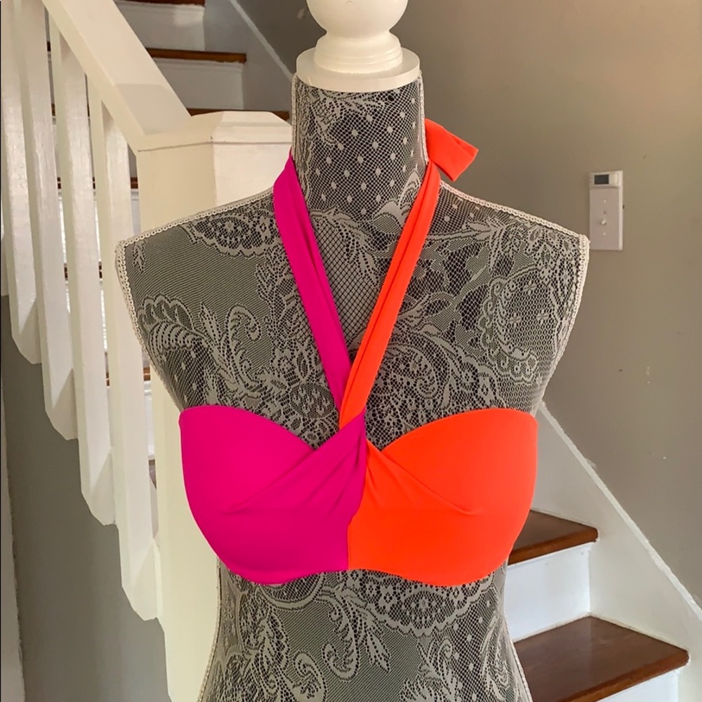 Victoria’s Secret Bikini Top